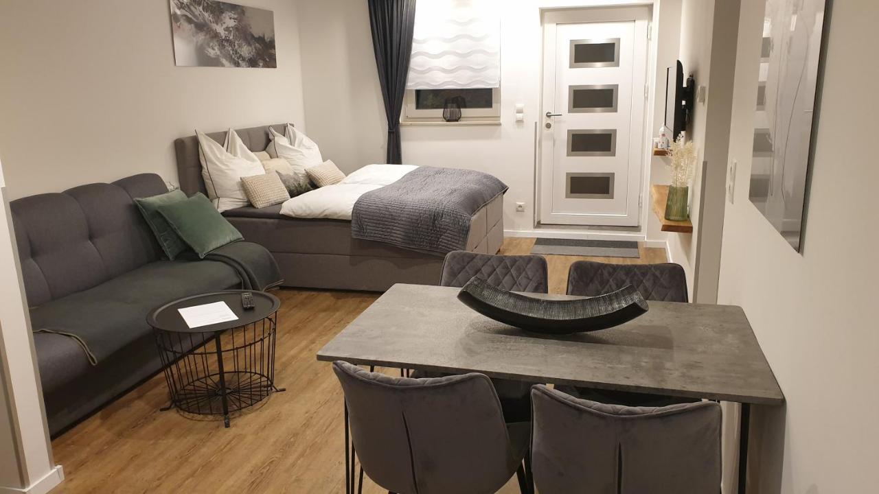 Apartment Airport Köln Eksteriør billede